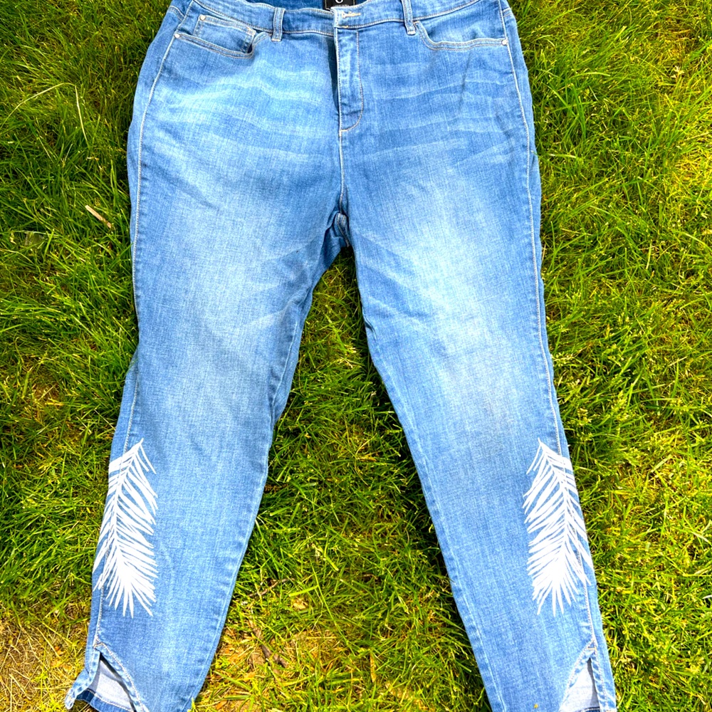 Guiliana Jeans Summer Palm Pattern